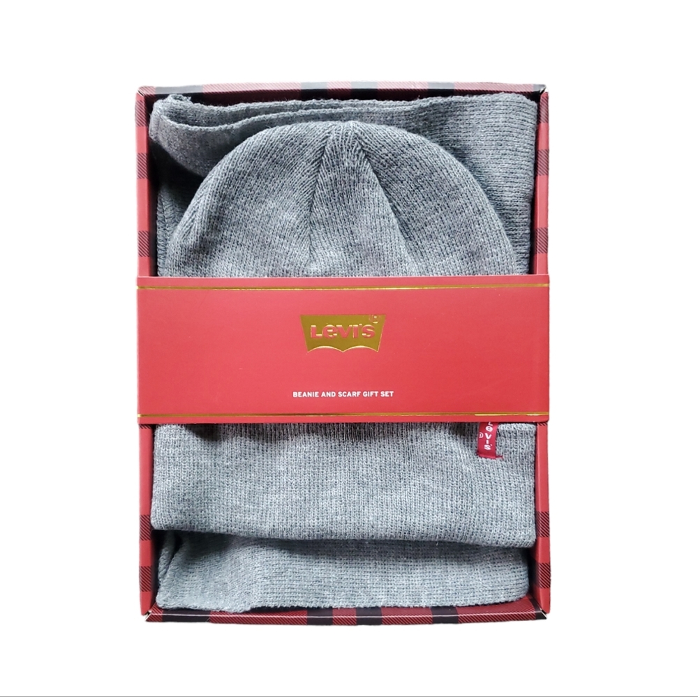 Levi’s Beanie and Scarf Gift Set Gray One Size NIB